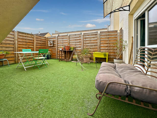 Appartement Jouy Le Moutier 4 pièce(s) 78m² — photo du bien