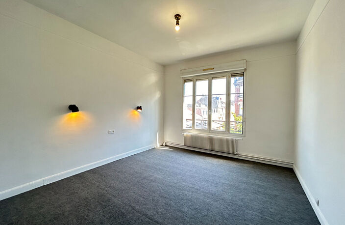 APPARTEMENT DUPLEX TYPE 4 92 M2 - SECTEUR SAINT THOMAS — photo 5