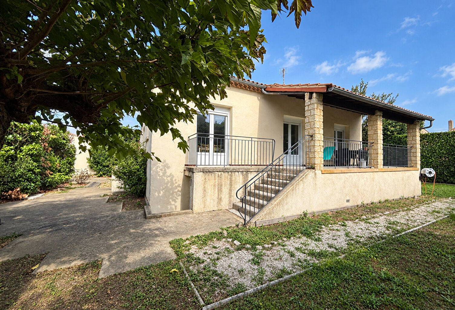 Villa T4, 110m², jardin - Morieres Les Avignon — photo 1