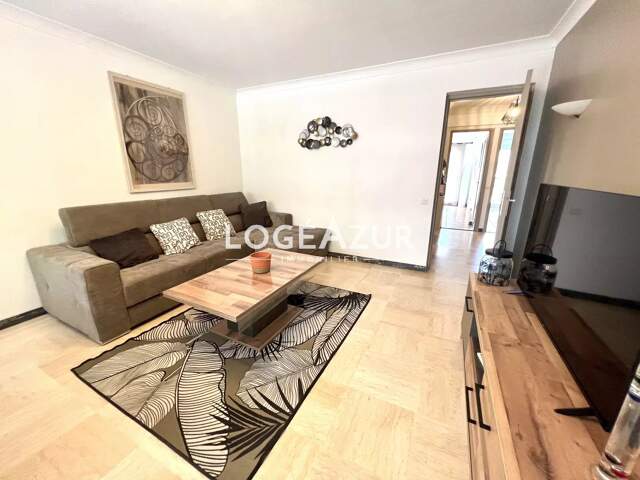 VENTE APPARTEMENT ANTIBES 2 CHAMBRES - 2 PARKING - 2 TERRASSES — photo du bien