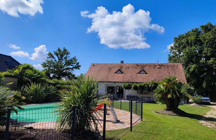 Vierzon Nord : Villa T.5 - 4 Chambres & Piscine — photo 3