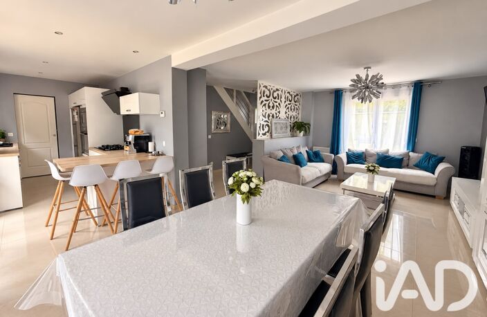 Vente Maison traditionnelle 7 pièces — photo 3