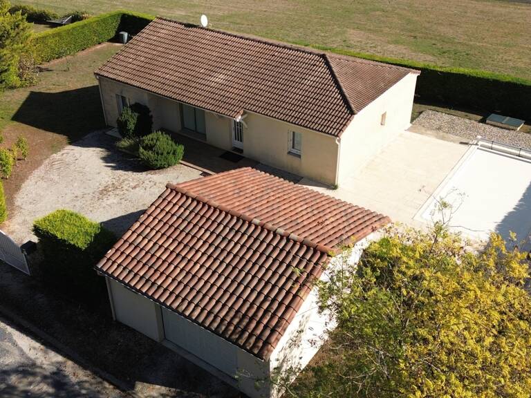 Vente Maison/villa 4 pièces — photo 1