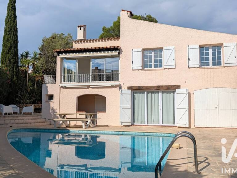 Vente Maison/villa 6 pièces — photo 1