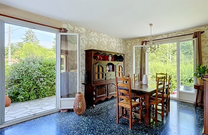Vente Maison traditionnelle 9 pièces — photo 3