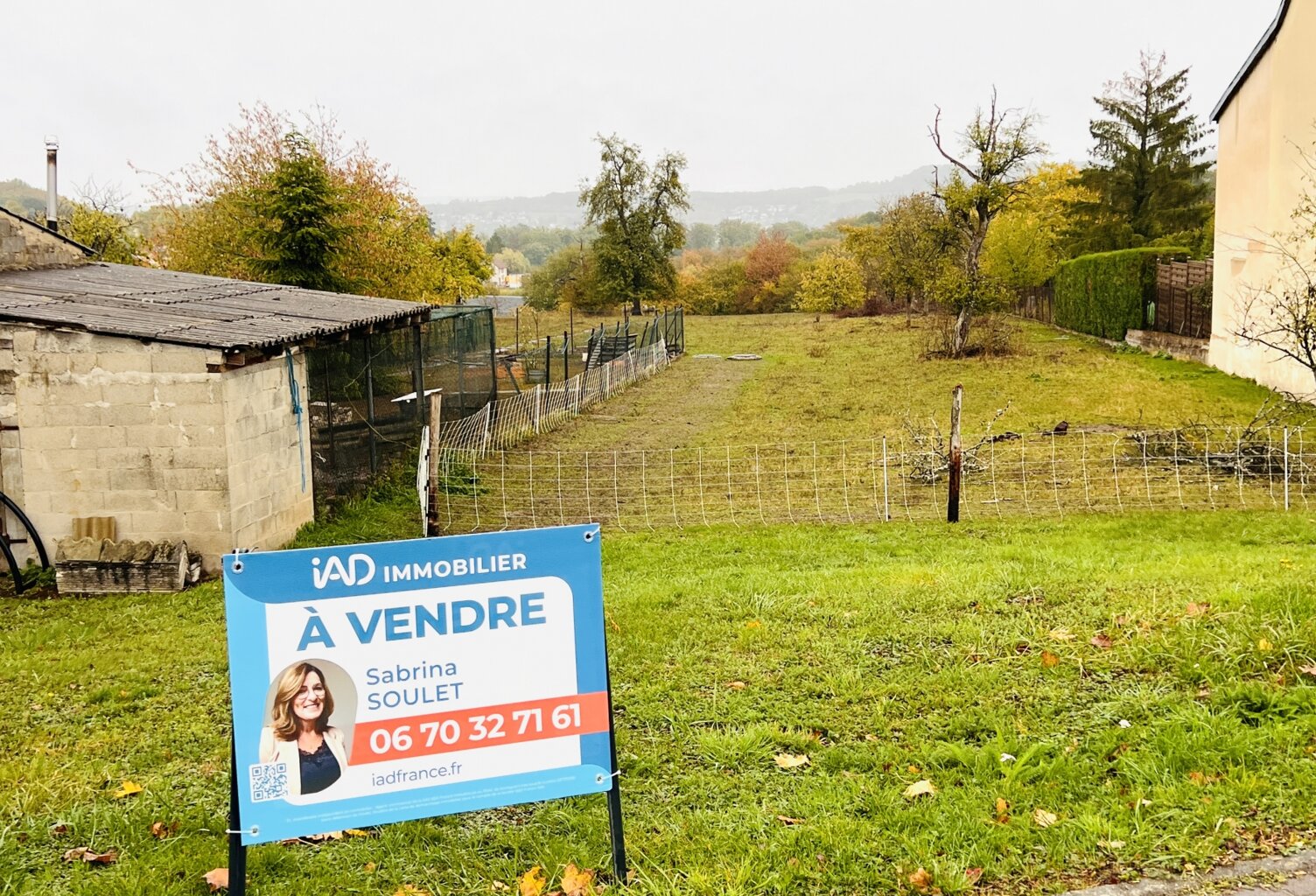 Vente Terrain 1 606 m&sup2; — photo 1