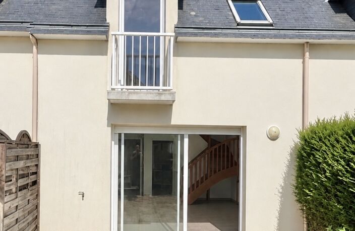 Vente Maison de ville 4 pièces — photo 2