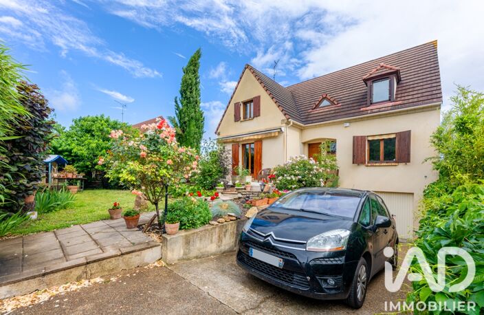 Vente Maison/villa 7 pièces — photo 2