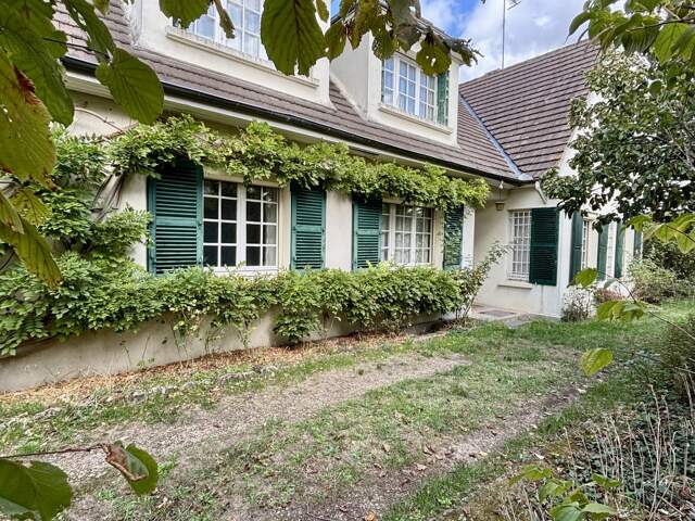 Vente Maison traditionnelle 9 pièces — photo du bien
