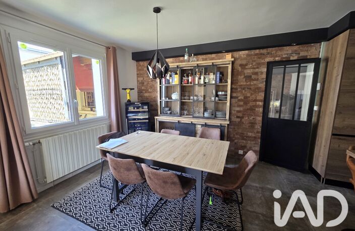 Vente Maison/villa 6 pièces — photo 2