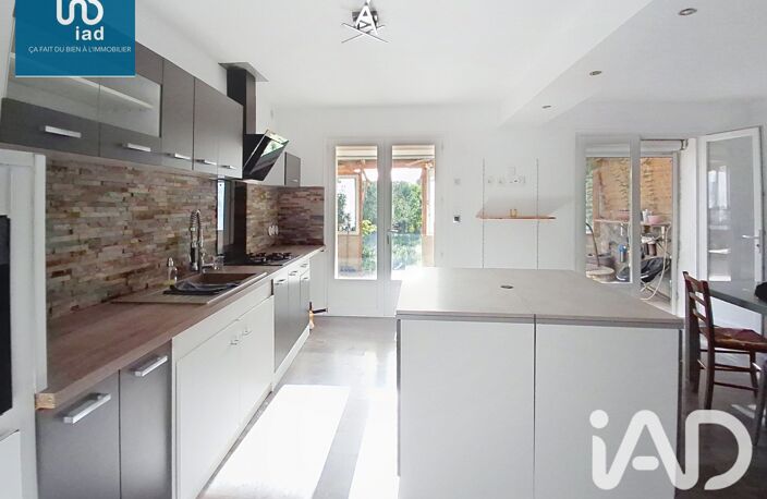 Vente Maison de ville 5 pièces — photo 2