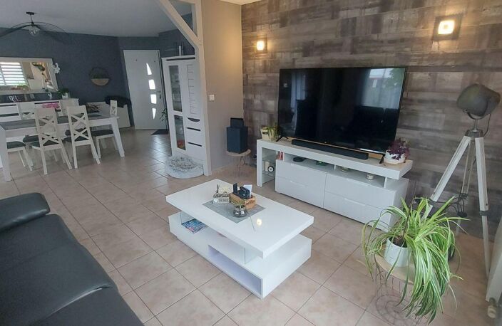 Vente Maison/villa 5 pièces — photo 4