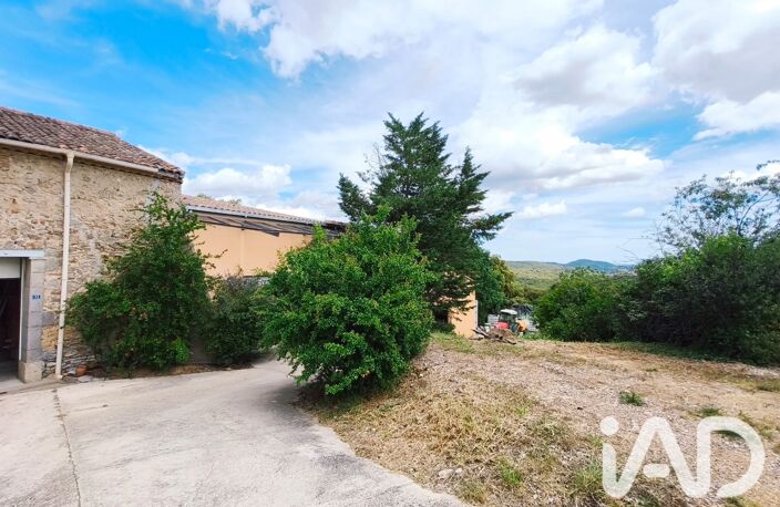 Vente Garage 696 m&sup2; — photo 4