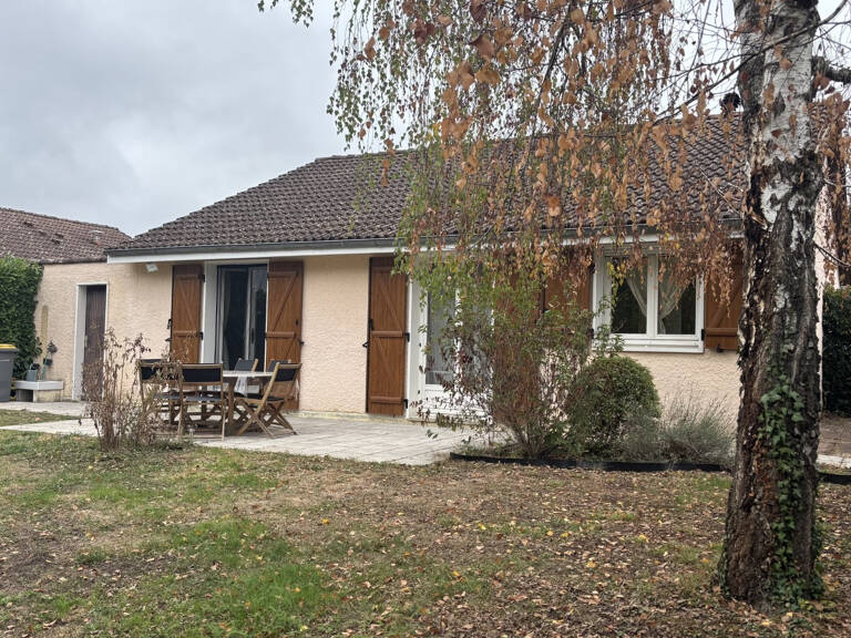 Maison de plain-pied de type 5 avec 400 m2 de terrain — photo 1