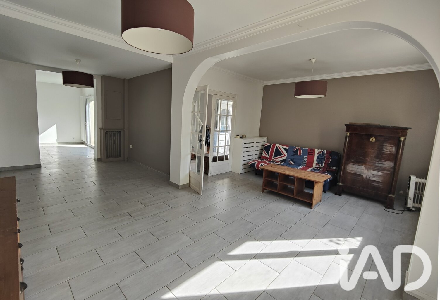 Vente Maison/villa 8 pièces — photo 1