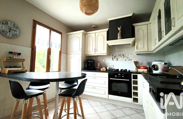 Vente Maison traditionnelle 6 pièces — photo 3