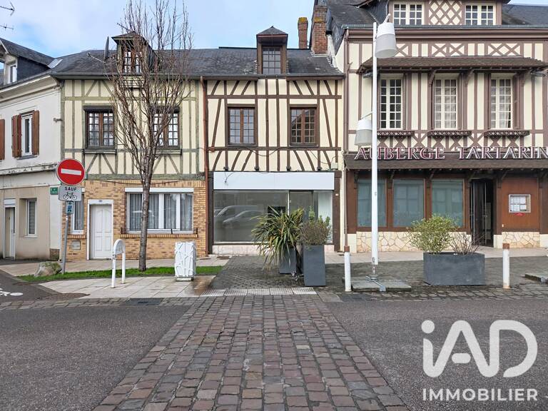 Vente Boutique/Local commercial 150 m&sup2; — photo 1