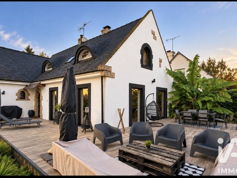 Vente Maison/villa 7 pièces — photo 1
