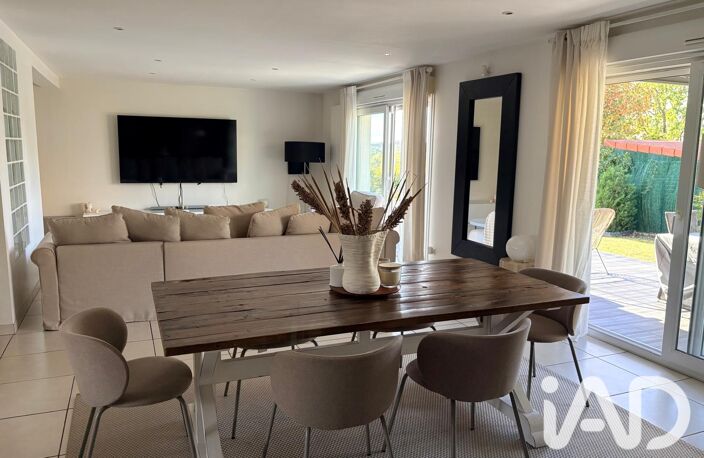 Vente Maison de ville 5 pièces — photo 2