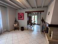 Maison familiale sur grand terrain proche centre village — photo 4