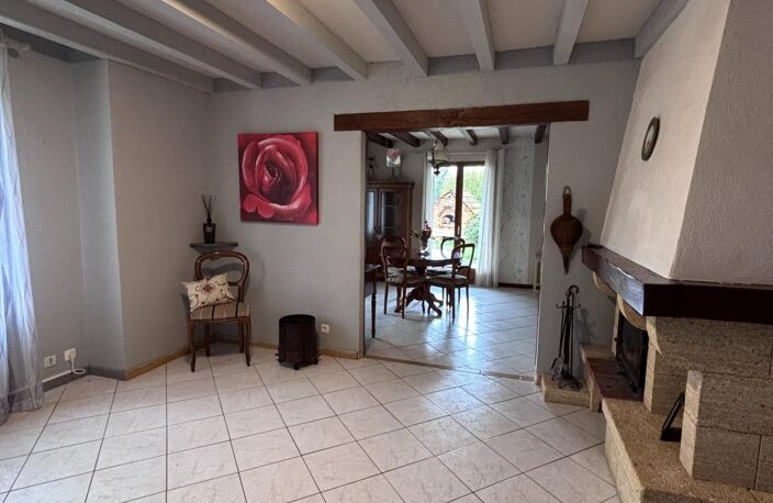Maison familiale sur grand terrain proche centre village — photo 4