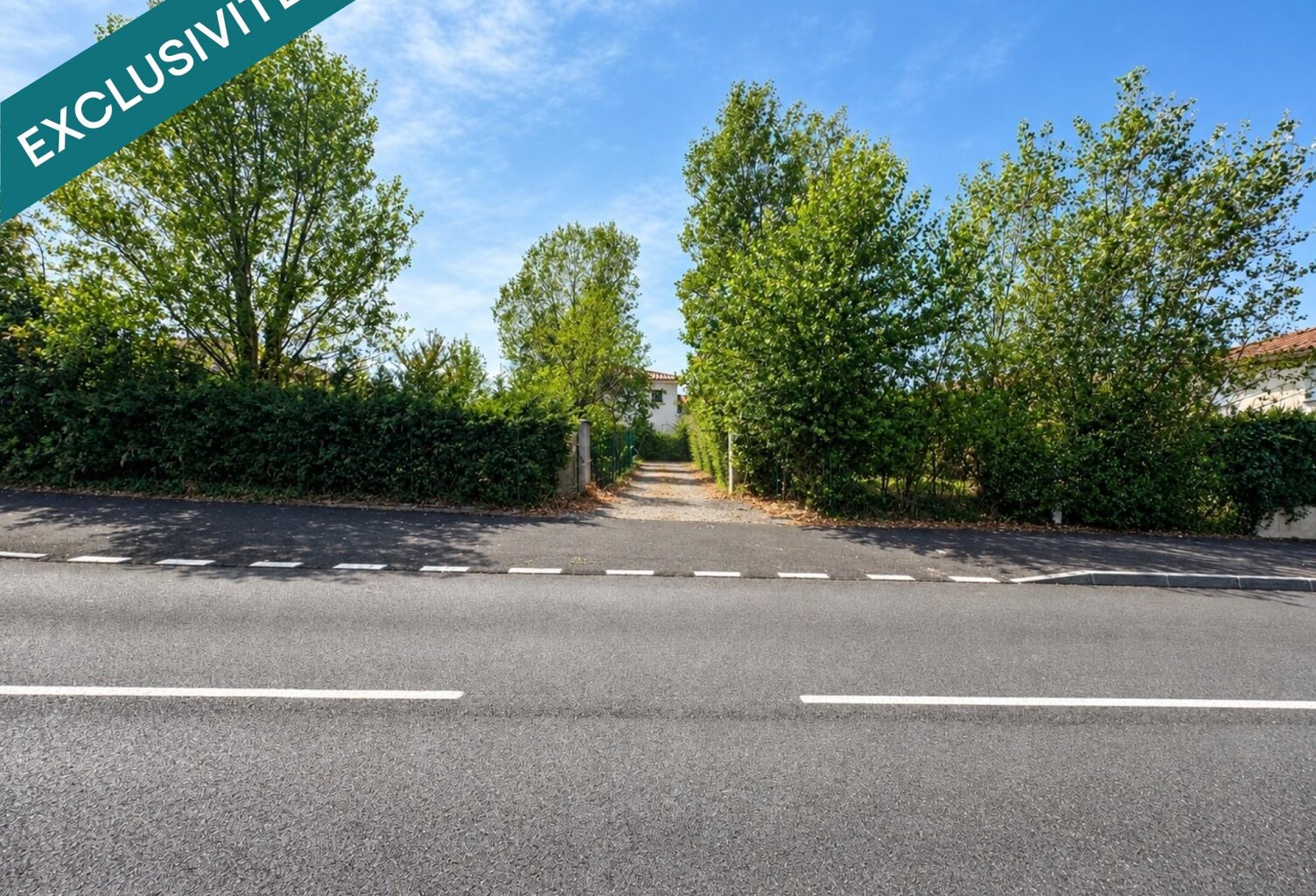 Terrain constructible 608 m2 à Chasse-sur-Rhône — photo 1