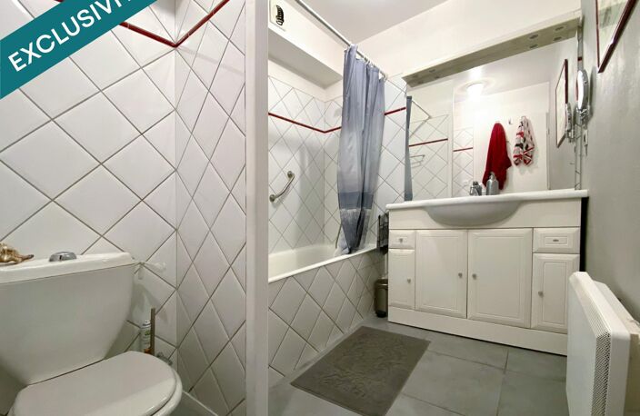 LA ROCHELLE  A 50 MÈTRES DE LA MER  TRÈS BEAU STUDIO AVEC TERRASSE SANS AUCUN VIS A VIS ! — photo 5