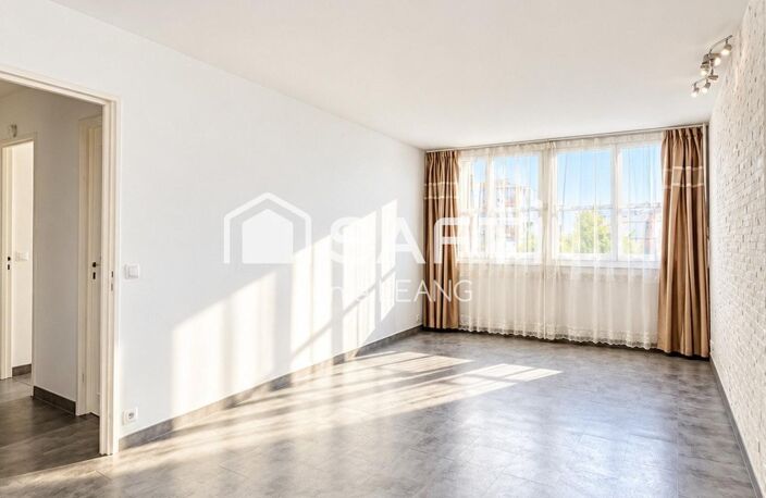 Paris 13e  2 pièces de 44 m² au 20e étage, lumineux, vue dégagée, commerces au pied ! — photo 3