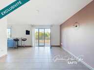 Soyons  T3 de 67 m² avec extérieur, double garage et parking — photo 2