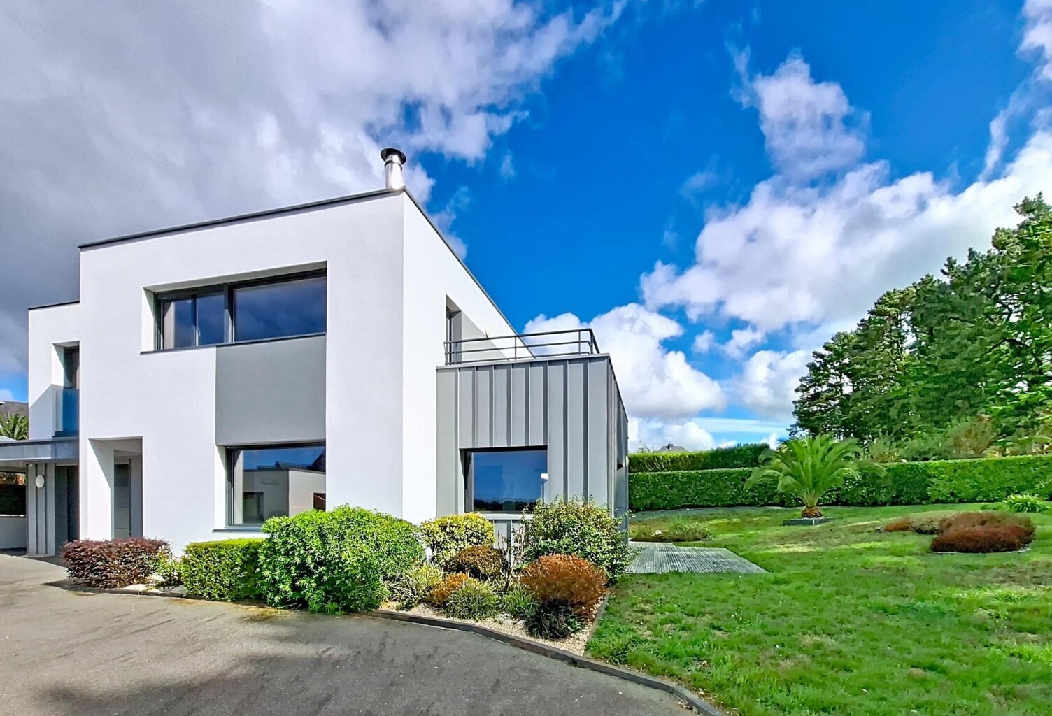 MAISON D'ARCHITECTE 191 M²  LANNION, À PROXIMITÉ DE LA PLAGE DE BEG LÉGUER — photo 1