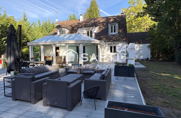 VILLA COMTEMPORAINE LAMORLAYE — photo 3