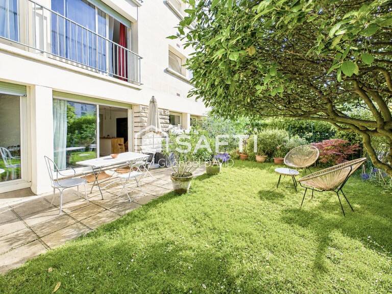 RARE : APPARTEMENT, JARDIN, CAVE ET PARKING — photo 1