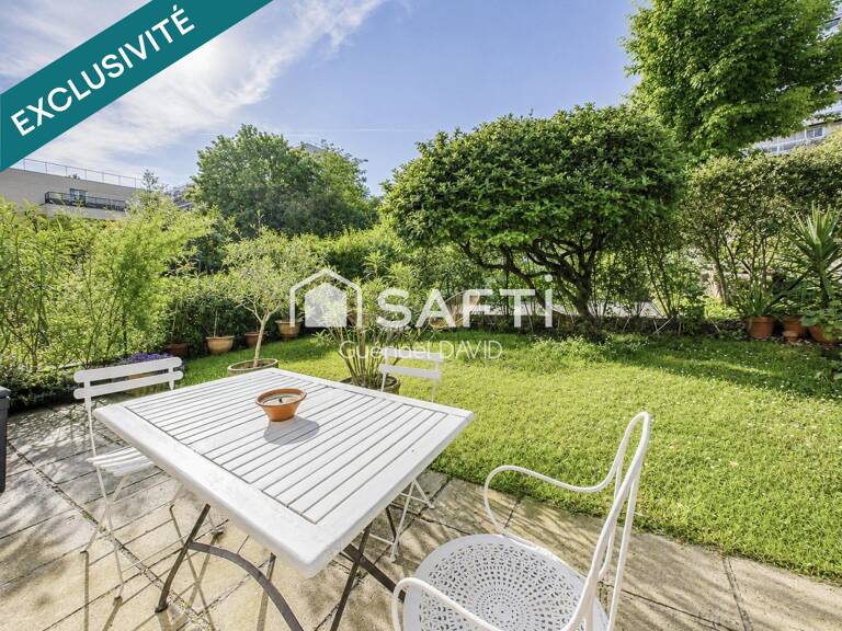 RARE : APPARTEMENT, JARDIN, CAVE ET PARKING — photo 1
