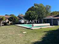 Maison traditionnelle avec double garage et piscine — photo 3