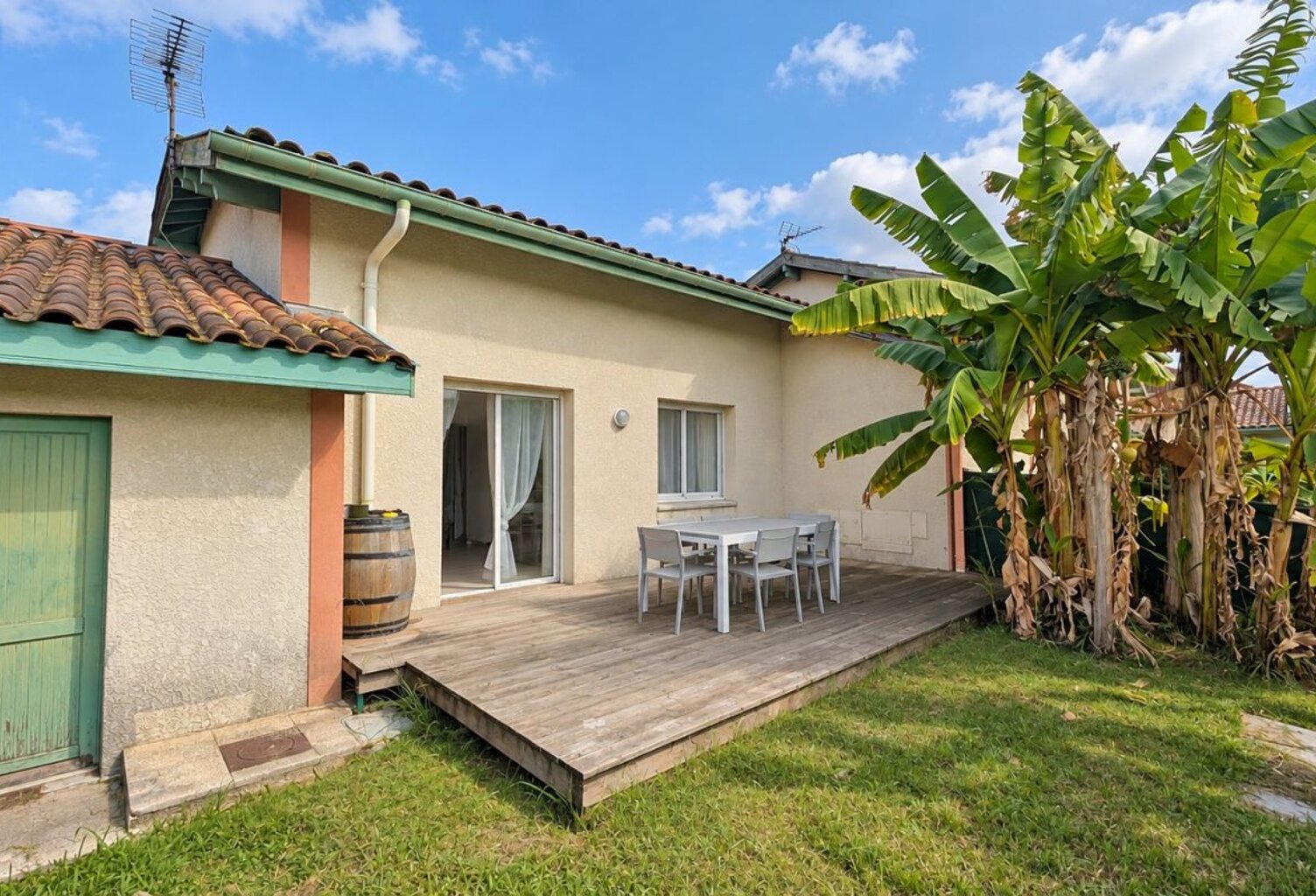 Maison de ville VILLA MITOYENNE — photo 1