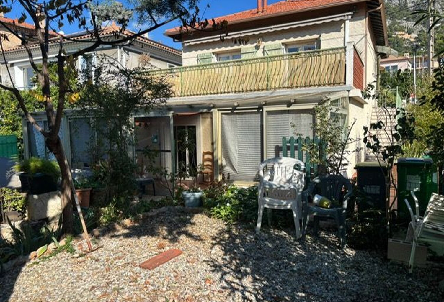Maison garage — photo 1