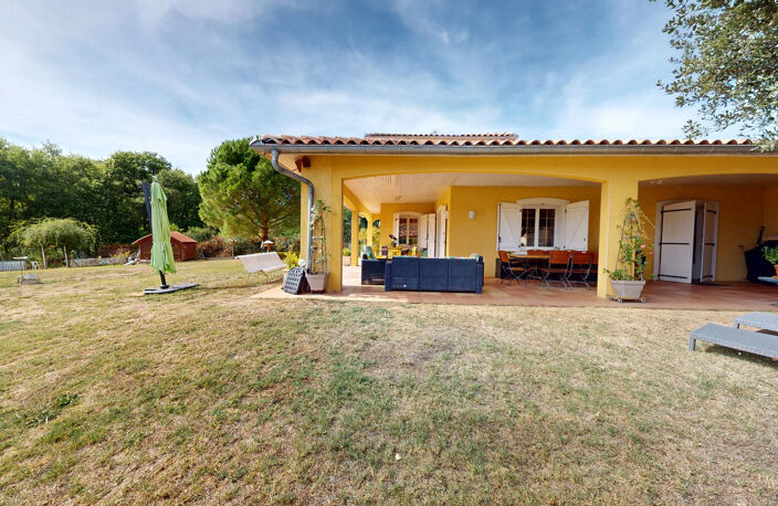 LE FOUSSERET   VILLA T5 DE 167 M2 SUR UN MAGNIFIQUE TERRAIN — photo 3