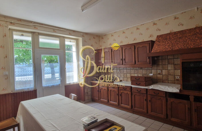 MAISON DE VILLAGE DE 150 M2 4 CHAMBRES - DEPENDANCES — photo 3