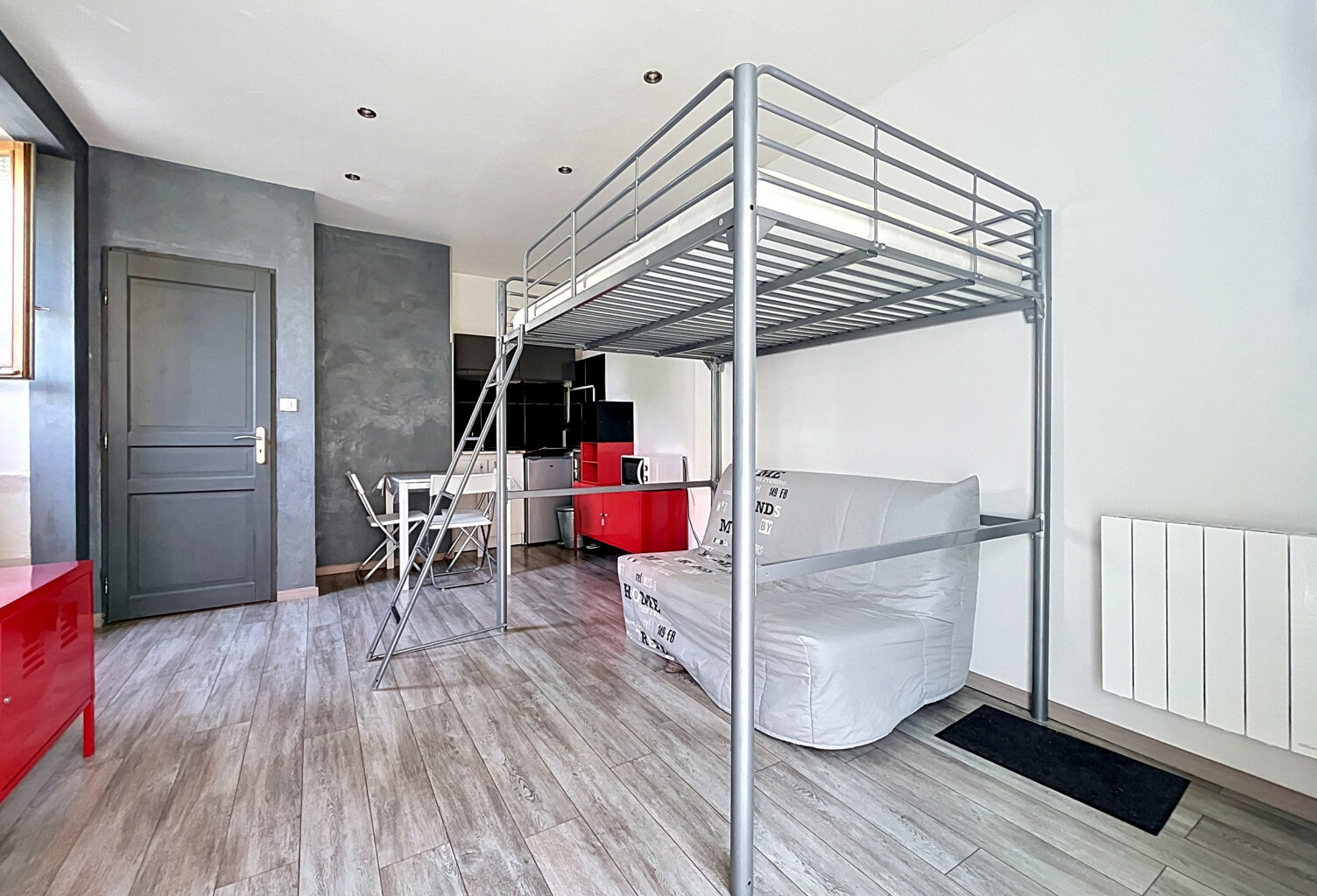 Dépt ISERE(38) - A LOUER - Studio meublé 1 pièce de 19m2, LA — photo 1