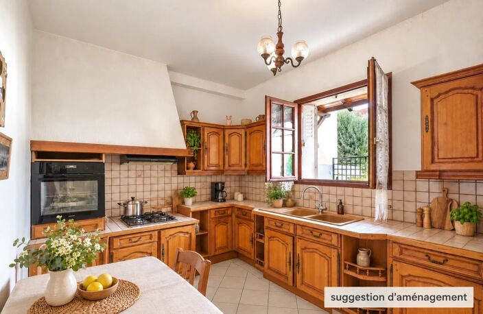 94250 Gentilly Plateau – Maison familiale avec jardin et garage – RER B — photo 4