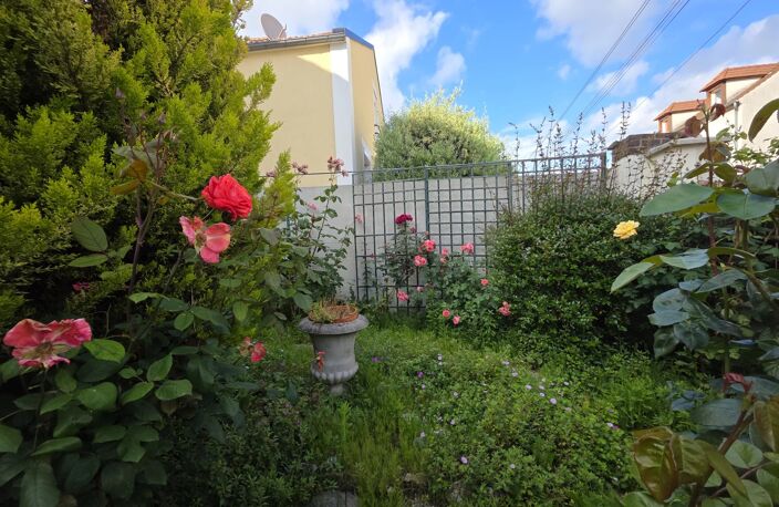94250 Gentilly Plateau – Maison familiale avec jardin et garage – RER B — photo 5