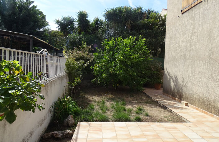 13010  Marseille superbe maison 3 chambres au calme. — photo 3