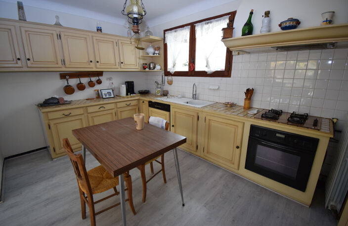 Maison de village trois chambres avec jardin et garage — photo 3
