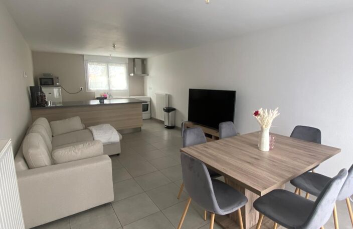 Maison - 79m² - Bellevigny — photo 2