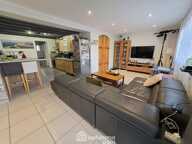 Maison - 88m² - Le Pian-Médoc — photo 4