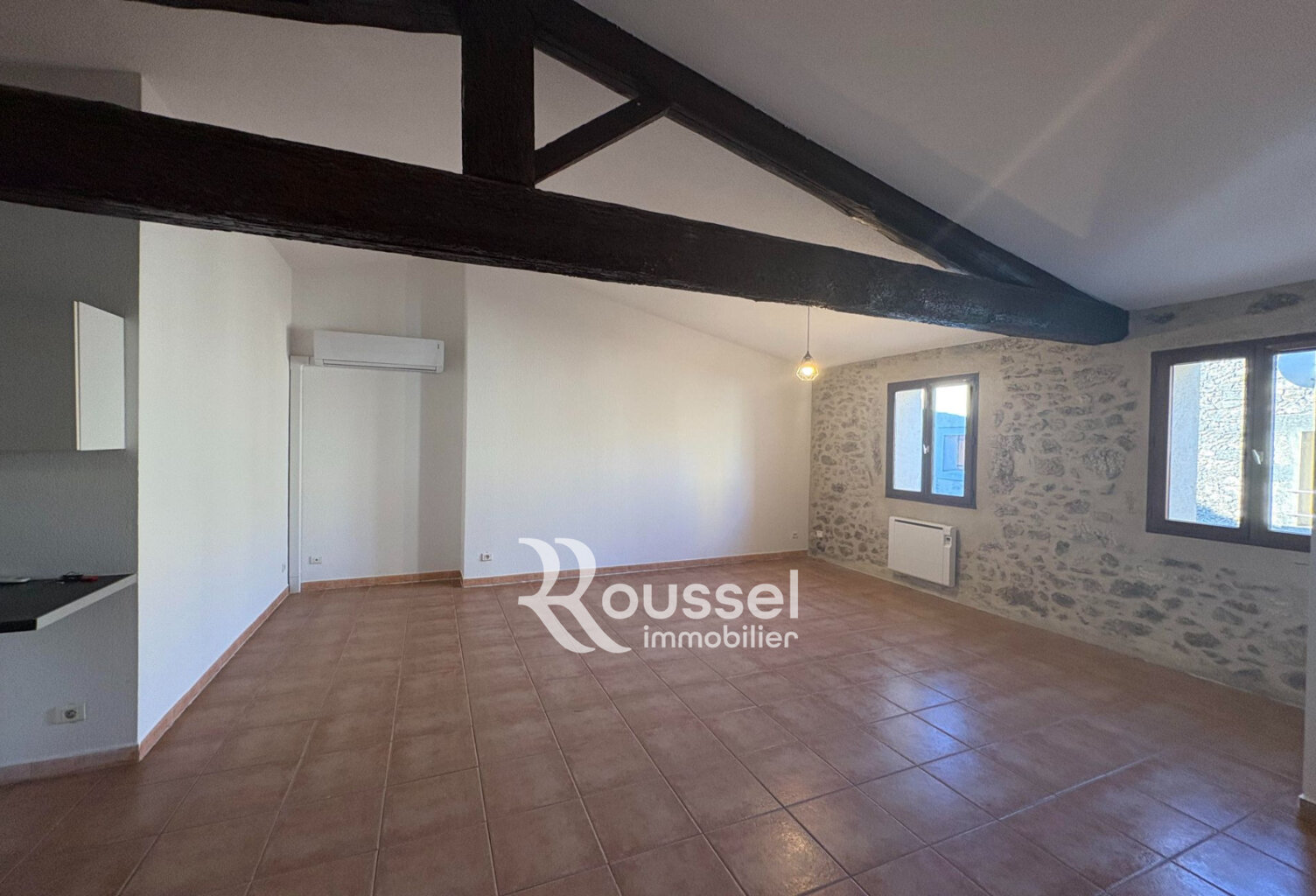 location maison de village 3 Pièce(s) — photo 1