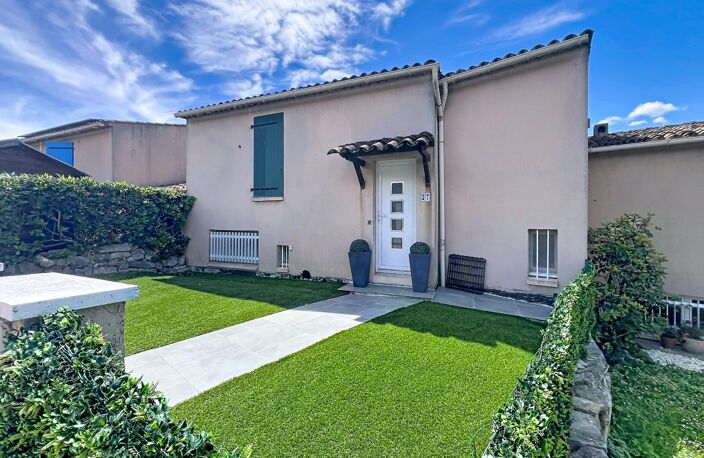 Grasse - Le Plan : maison 110 m² - terrasse et jardin — photo 2