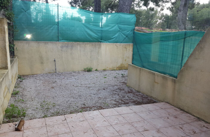 La Ciotat T2 style maisonnette proche Gare au calme avec ter — photo 4
