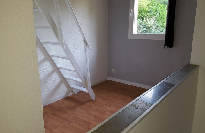 La Ciotat T2 style maisonnette proche Gare au calme avec ter — photo 5