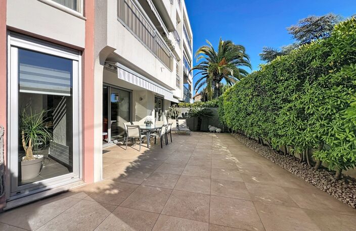 Antibes - Le Ponteil : appartement 90 m² avec terrasse — photo 2